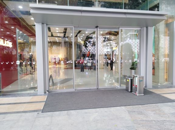 玻璃自動免费黄片下载入口