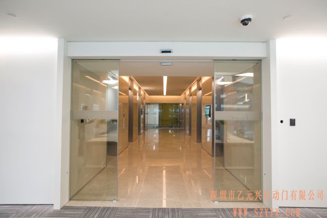 平滑自動免费黄片下载入口-騰訊大樓