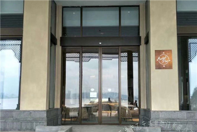 餐廳豪華玻璃自動免费黄片下载入口